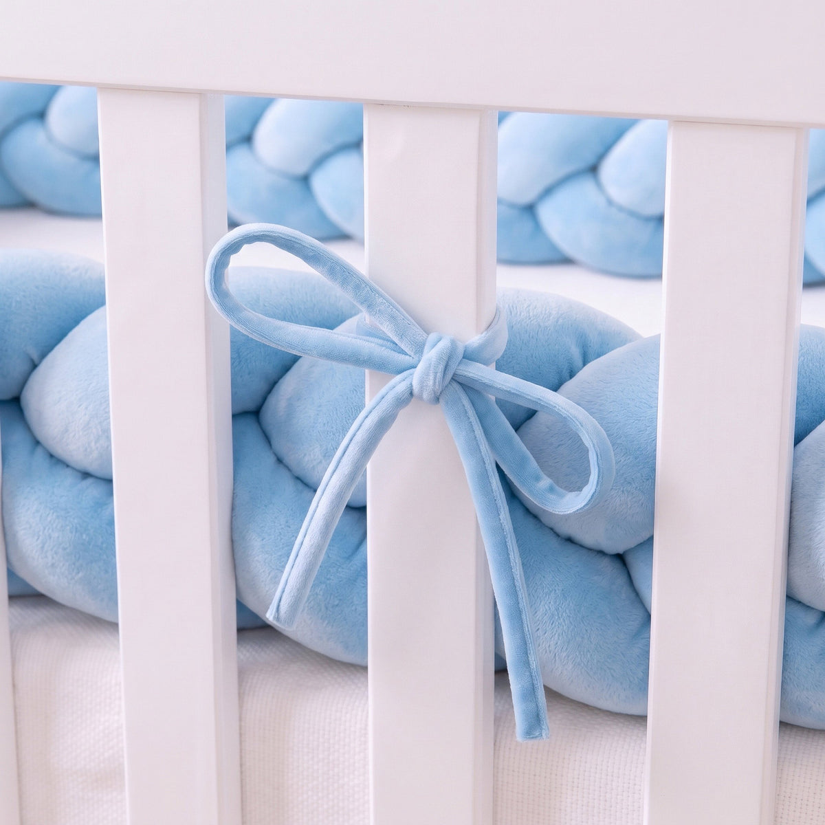 Bedbomrander blauw details