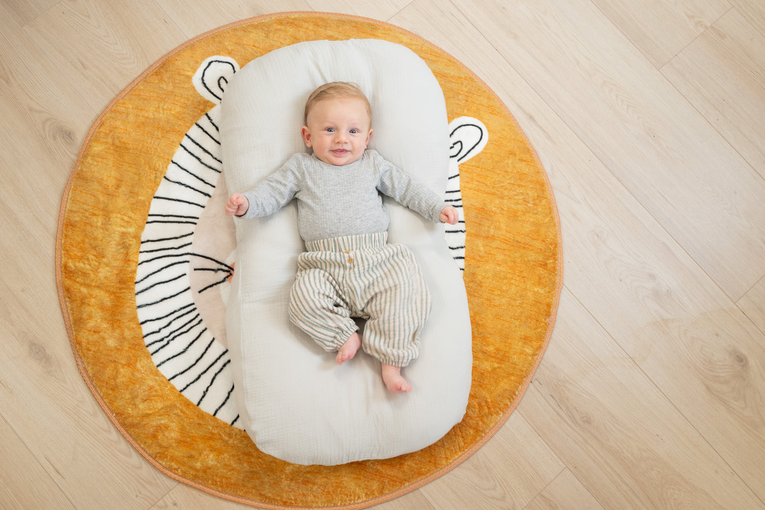 Vloerkleed kinderen – Rond vloerkleed leeuw – Kinderkamer vloer kleed  – Babykamer – 100x100cm