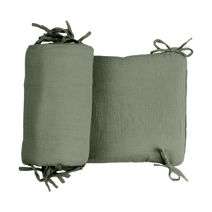 Baby Bedbumper – Box omrander – Hoofdbeschermer - Bedomrander ledikant – Bed omranderJongens/Meisjes – 180 x 30 cm - Groen